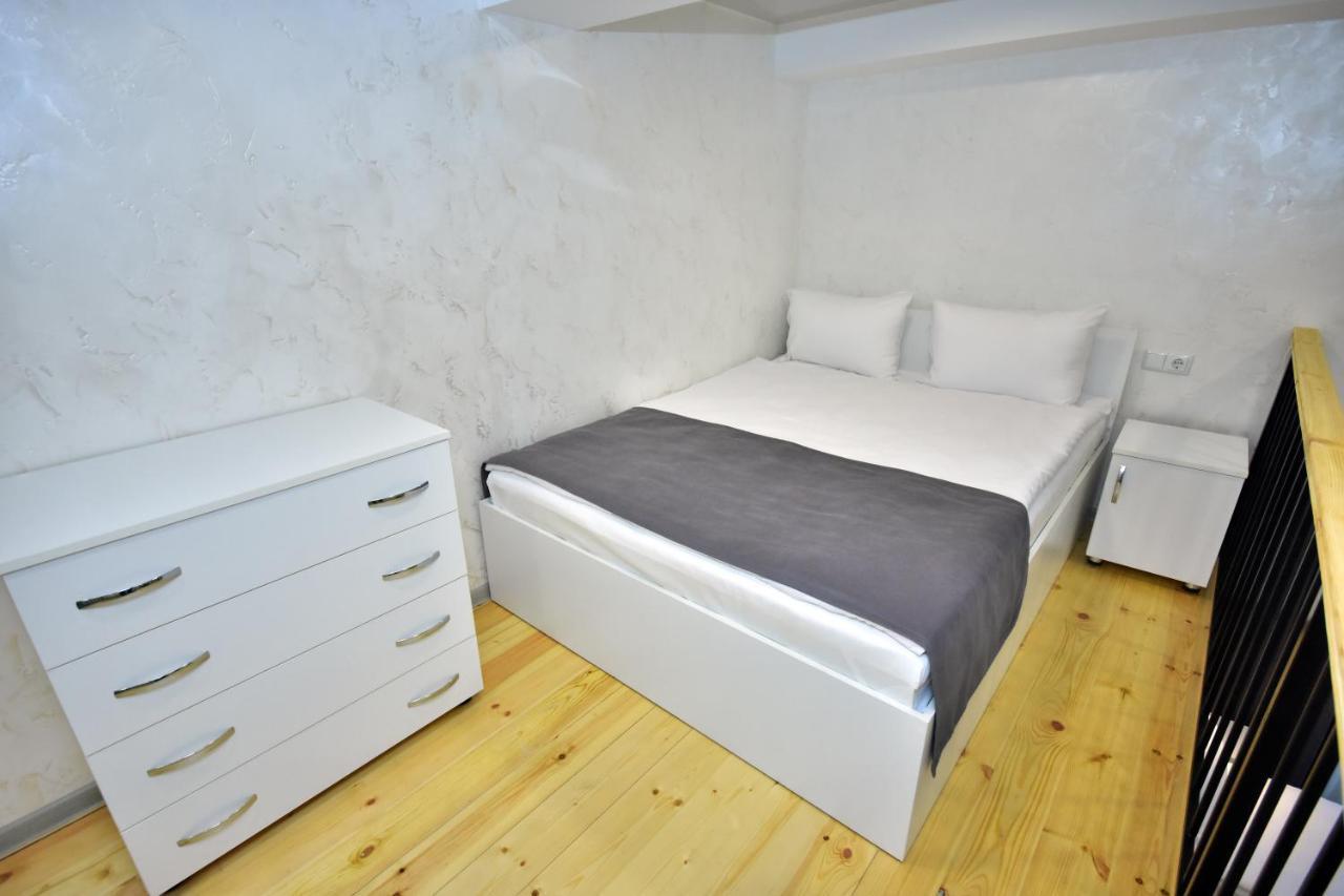 Libereco Aparthotel Batumi Exterior foto